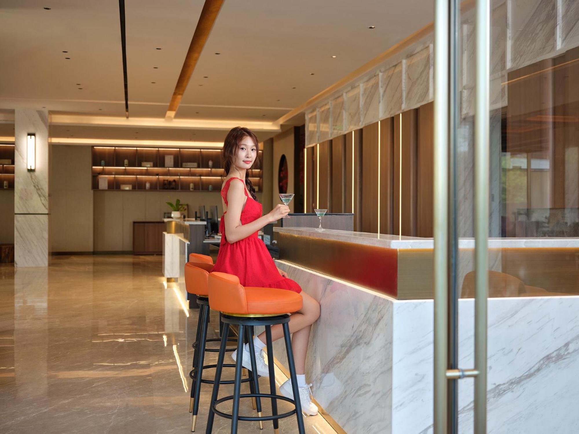 Zhangjiajie Utopia Hotel--Free One Way Pick Up Service Over 2 Nights Ngoại thất bức ảnh
